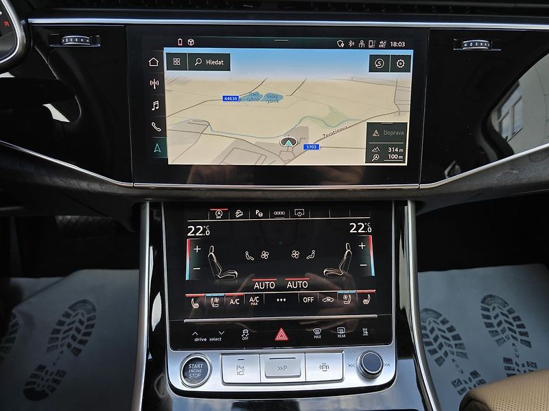 Audi Q7 250kW MATRIX KŮŽE WEBASTO B&O - fotka 19 z 61