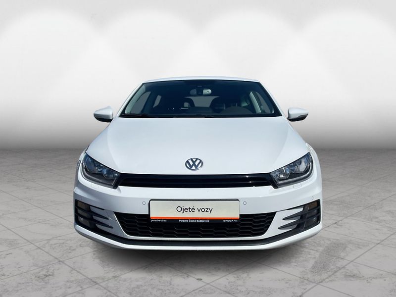 Volkswagen Scirocco 2.0 TSI DSG6° - fotka 4 z 26
