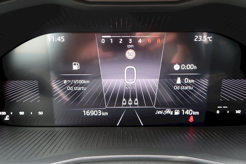Škoda Kamiq (2025) Selection 1.0 TSI 85 kW - fotka 6 z 29