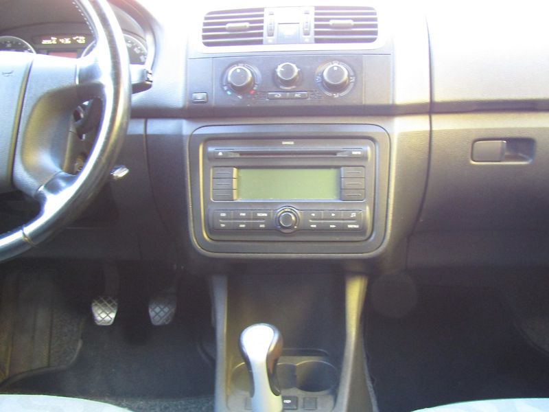 Škoda Roomster (2008) 1.4 TDI 59kW - fotka 17 z 34
