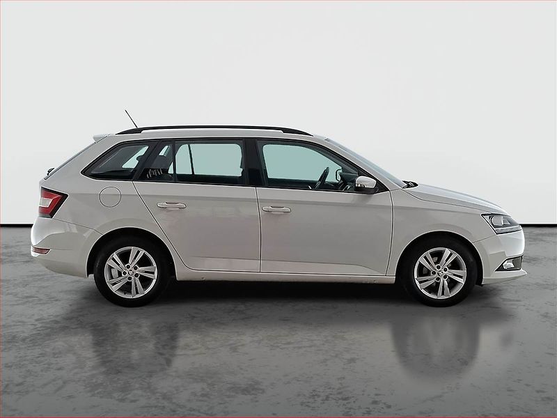 Škoda Fabia (2022) Ambition 1.0 TSI, ČR,1.maj - fotka 6 z 16
