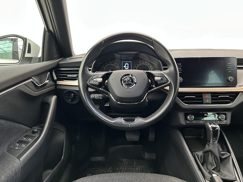 Škoda Scala 1.5 TSI Style Plus - fotka 29 z 29