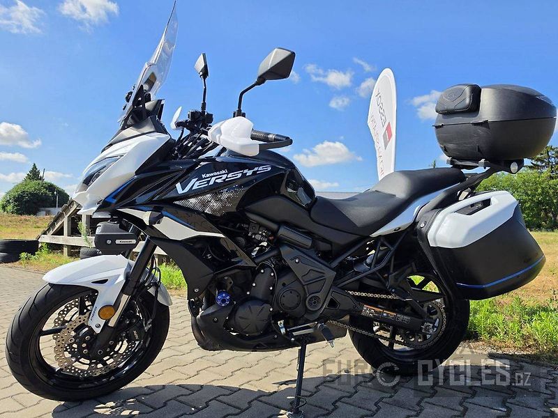 Kawasaki Versys 650 (2021) - fotka 11 z 20