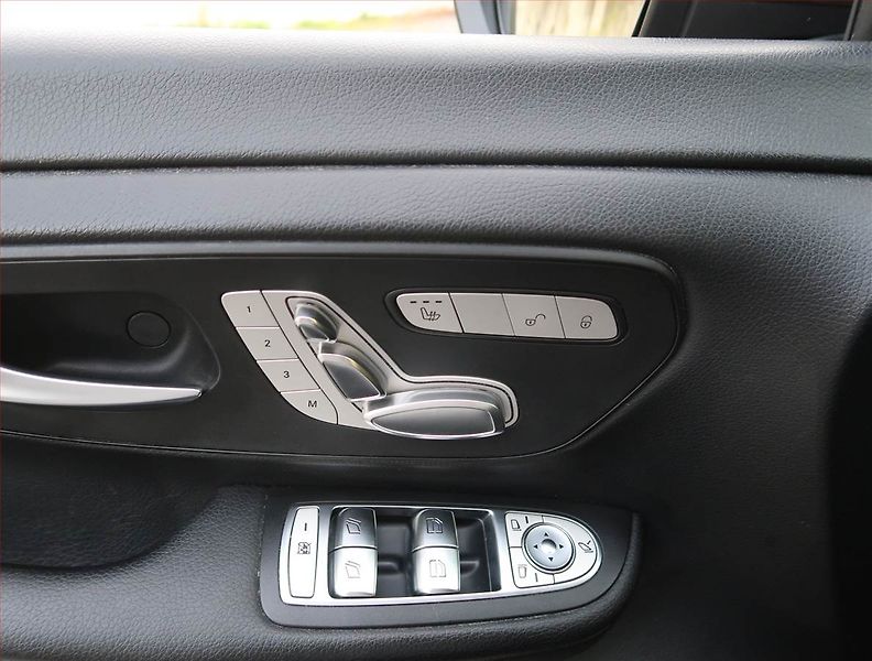 Mercedes-Benz Třídy V (2018) 250 d, ČR, 1Maj - fotka 20 z 29