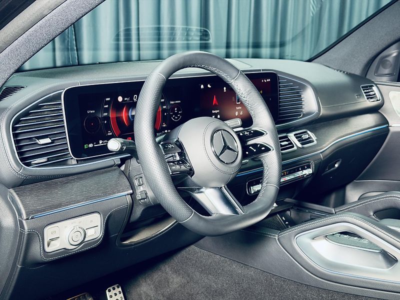 Mercedes-Benz GLE (2025) 400e*4M*AMG*COUPE*ZÁRUKA*CZ - fotka 17 z 44