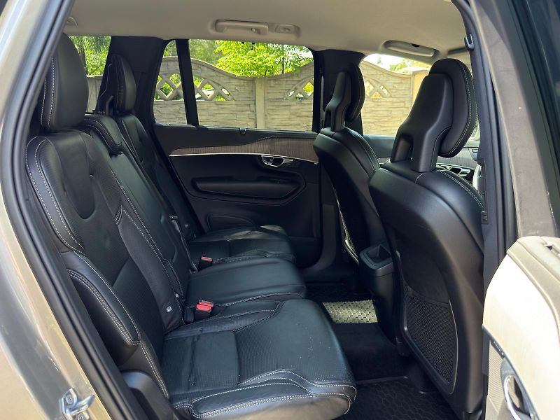 Volvo XC90 (2021) B5 AWD 1.MAJITEL ČR  CRYSTAL - fotka 17 z 27