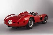 Ferrari 335 S Spider Scaglietti z roku 1957.