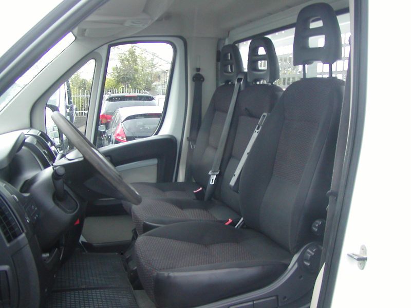Peugeot Boxer (2015) 2.2 HDi,SKLOPKA, VÝB.STAV!! - fotka 54 z 74