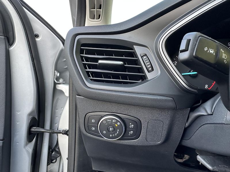 Ford Focus (2021) KOMBI 1.0/74kW * 1.Maj *LED*  - fotka 9 z 39