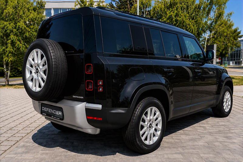 Land Rover Defender (2026) 110 D200 S - fotka 8 z 27
