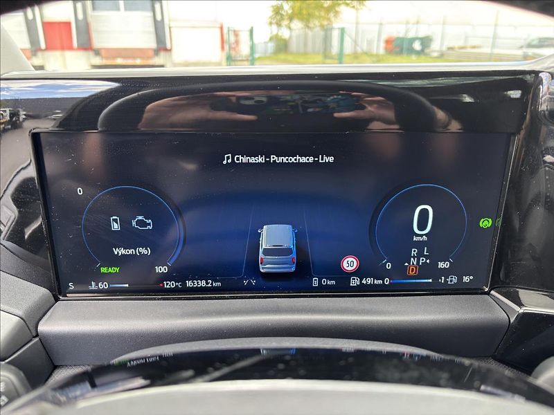 Ford Tourneo Custom 2,5 PHEV 171kW Titanium X L1 - fotka 36 z 59