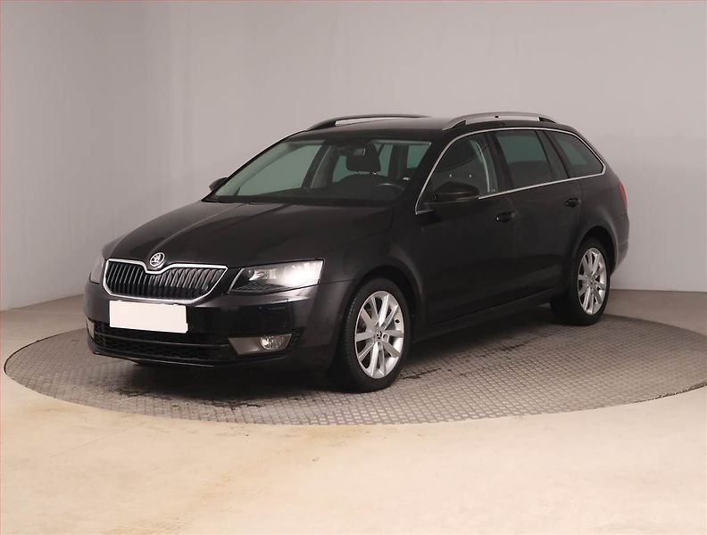 Škoda Octavia (2016) Style Plus 1.6 TDI, Automat - fotka 2 z 20
