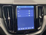 Volvo XC60 B4 AWD DARK PLUS AUT - náhled 48