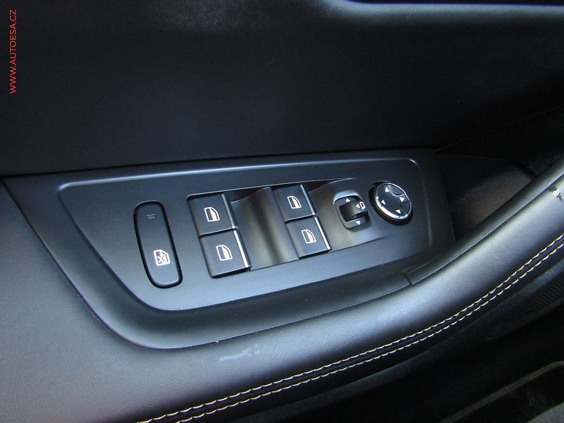 Peugeot 508 (2019) 2.0 HDi, ČR, GT, navi - fotka 11 z 20