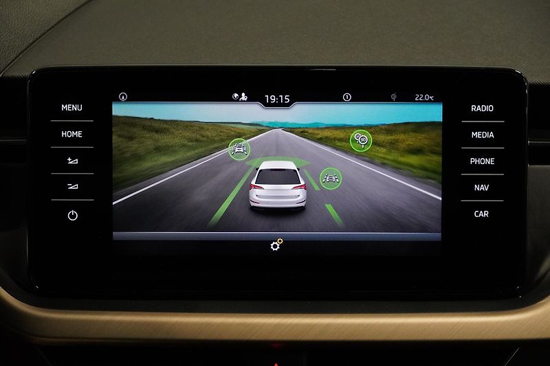 Škoda Scala 1.5TSI,DSG,ČR,STYLE,125 LET - fotka 26 z 31