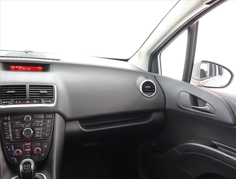 Opel Meriva (2016) 1.4 Turbo, ČR,1.maj - fotka 8 z 18