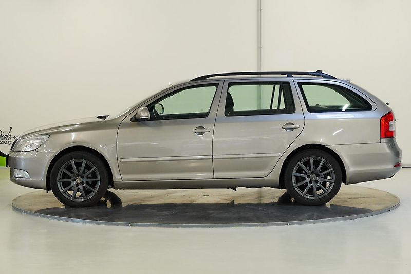 Škoda Octavia - fotka 3 z 24