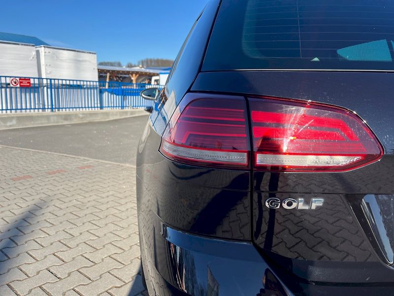 Volkswagen Golf (2020) VARIANT CL 1,0 TSI BMT OPF 6G - fotka 15 z 32