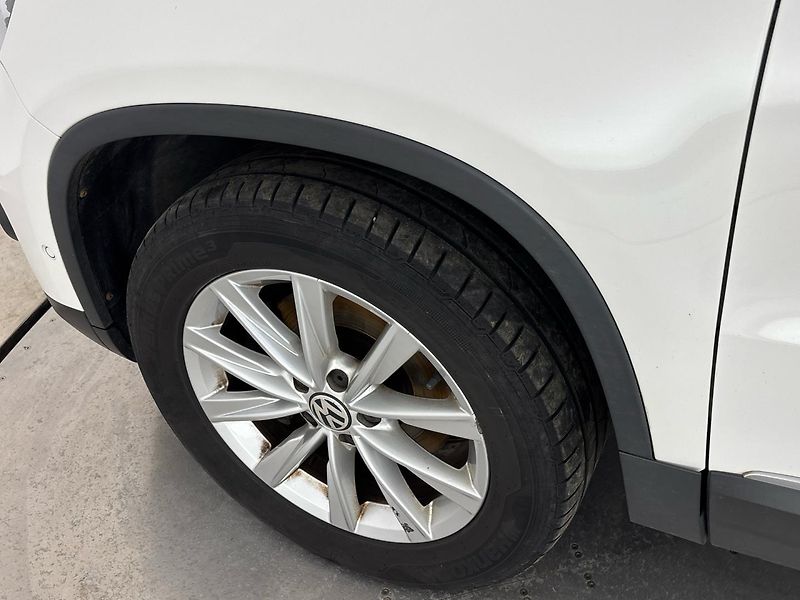 Volkswagen Tiguan Sport&Style 4MOT - fotka 26 z 27