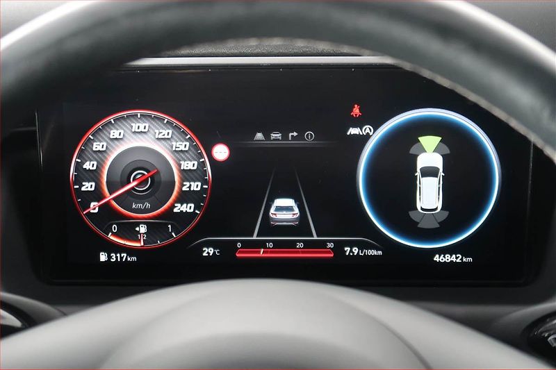 Hyundai Tucson (2020) 1.6 T-GDI - fotka 11 z 16
