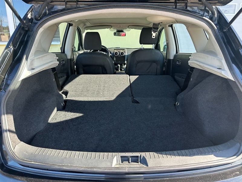 Nissan Qashqai 1.5 dCi Tempomat/ESP/1MAJ - fotka 16 z 30