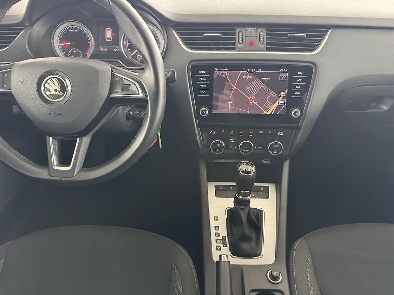 Škoda Octavia (2020) 2,0TDi DSG 4x4 NAVIGACE TAŽNÉ - fotka 11 z 26