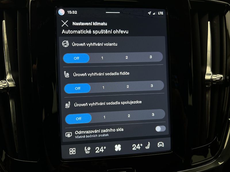 Volvo V90 T6 AWD RECHARGE BRIGHT PLUS  - fotka 30 z 46
