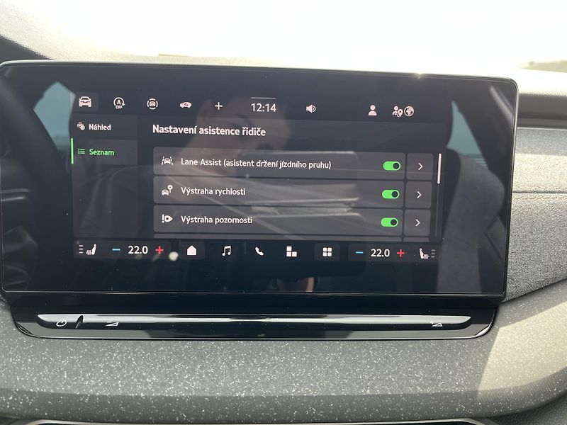 Škoda Octavia 2.0TDI TOP SELECTION - fotka 19 z 25