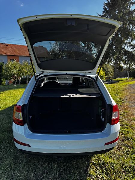 Škoda Octavia (2016) Škoda Octavia Combi 3Elegance  - fotka 6 z 18