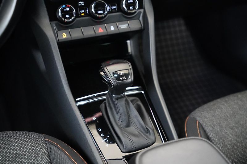 Škoda Karoq - fotka 24 z 28