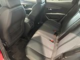 Peugeot 3008 (2023) 1.2PureTech,AllurePack130HP,ČR - náhled 8