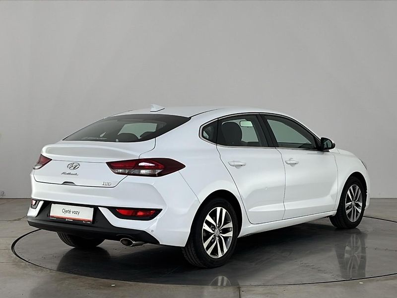 Hyundai i30 Comfort - fotka 2 z 27