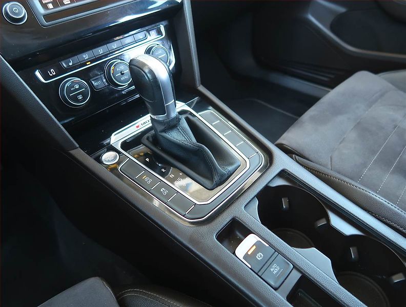 Volkswagen Passat (2016) Highline 2.0 TDI 4Motion, 4X4 - fotka 13 z 20