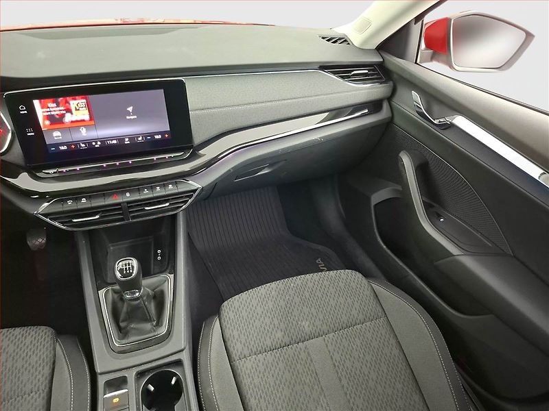 Škoda Octavia (2023) Style 2.0 TDI - fotka 8 z 15