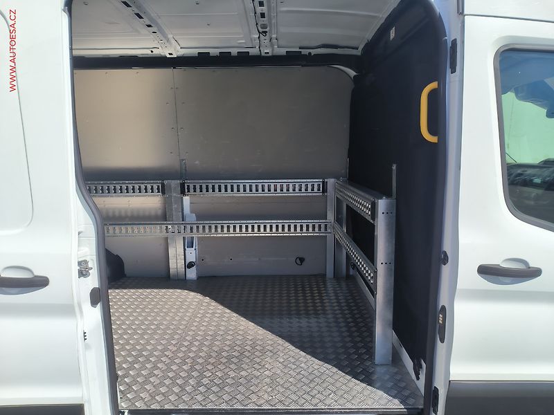 Ford Transit (2022) 2.0TDCi L3H2, TREND, AC - fotka 8 z 22