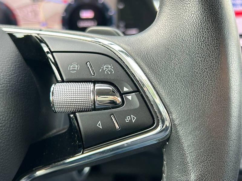 Škoda Octavia (2023) 2.0TDI DSG 110 kW TAŽNÉ Head U - fotka 10 z 35