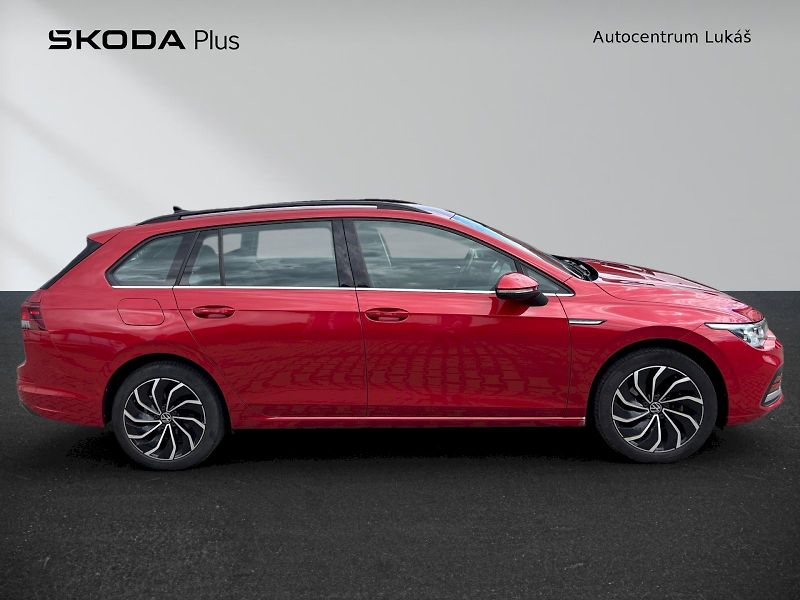 Volkswagen Golf (2022) VARIANT STYLE 1,5 TSI 6G - fotka 20 z 28