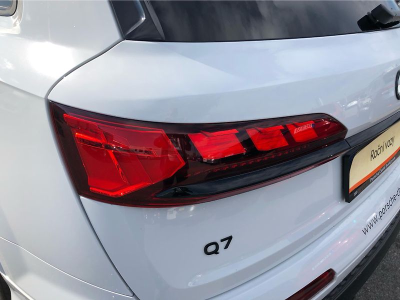 Audi Q7 3,0 TDI Quttro - fotka 25 z 30