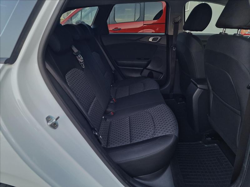 Kia Ceed 1.0 T-GDI 88kW Spin SW,1.Maj. - fotka 15 z 50