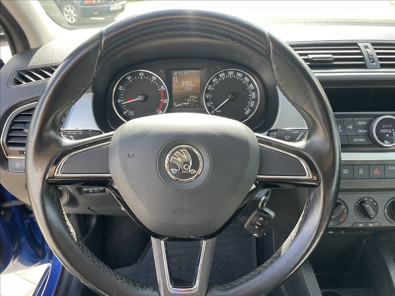 Škoda Fabia 1,2 TSi 66kw Ambiente Tažné Te - fotka 14 z 34