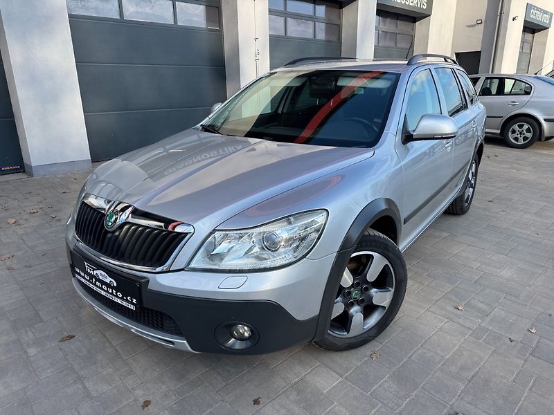 Mercedes-Benz Třídy B (2008) 2.0 CDi, AUTOMAT - fotka 2 z 35