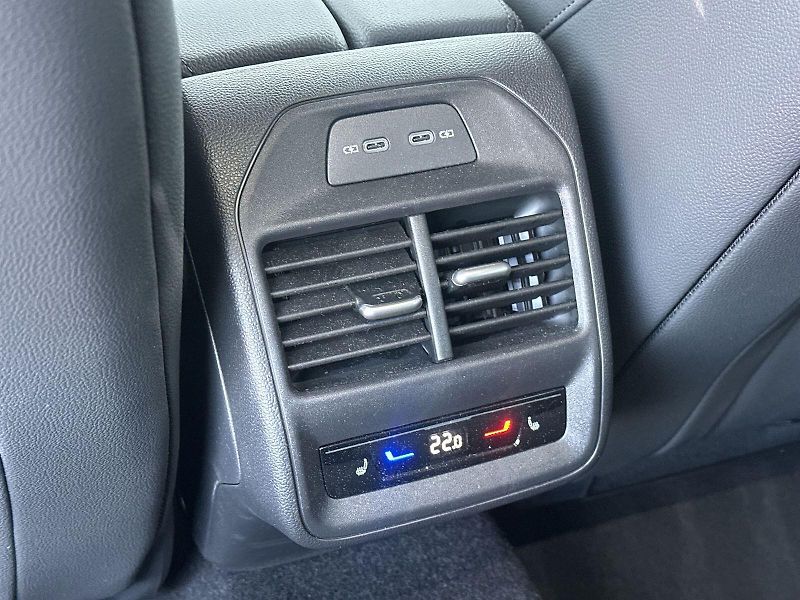 Škoda Superb (2025) Combi 1.5 TSI iV DSG L&K - fotka 29 z 43