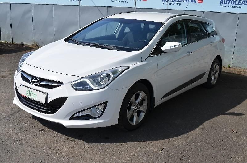 Hyundai i40 COMBI - fotka 1 z 23