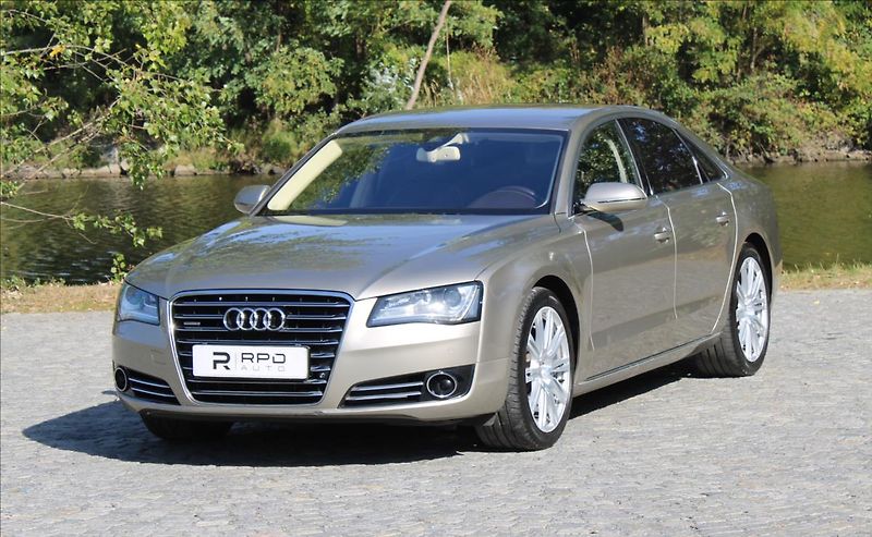 Audi A8 4.2 TDI/V8/Design-Selection/CZ - fotka 3 z 49