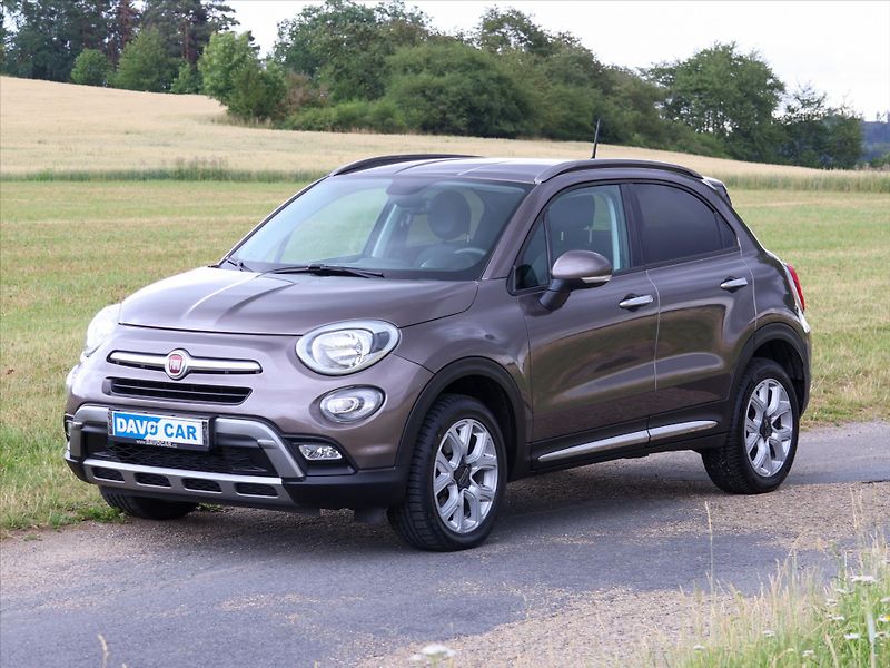 Fiat 500X 2,0 MJet 103kW 4x4 Aut.klima - fotka 3 z 35