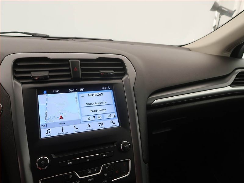 Ford Mondeo (2016) Titanium 2.0 TDCI, 4X4 - fotka 12 z 18
