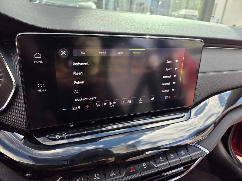 Škoda Octavia (2022) 1.5 TSI DSG Style+ - fotka 19 z 37
