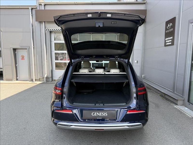 Genesis GV70 AWD  Electrified Sport - fotka 19 z 22