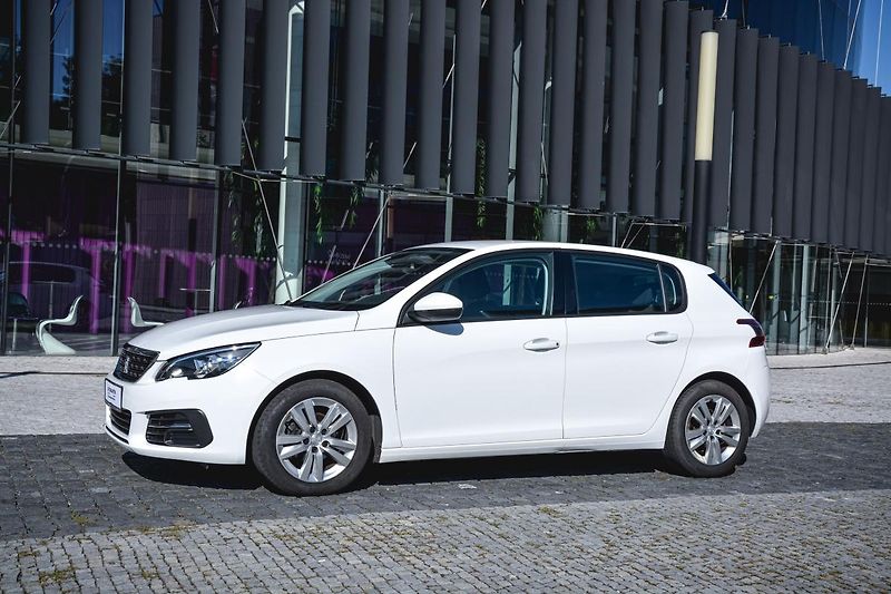 Peugeot 308 Active 1.5 Bluehdi S&s 1 MAJ Z - fotka 7 z 25