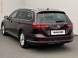 Volkswagen Passat (2016) 2.0 TDi 4x4, Highline, LED - náhled 6
